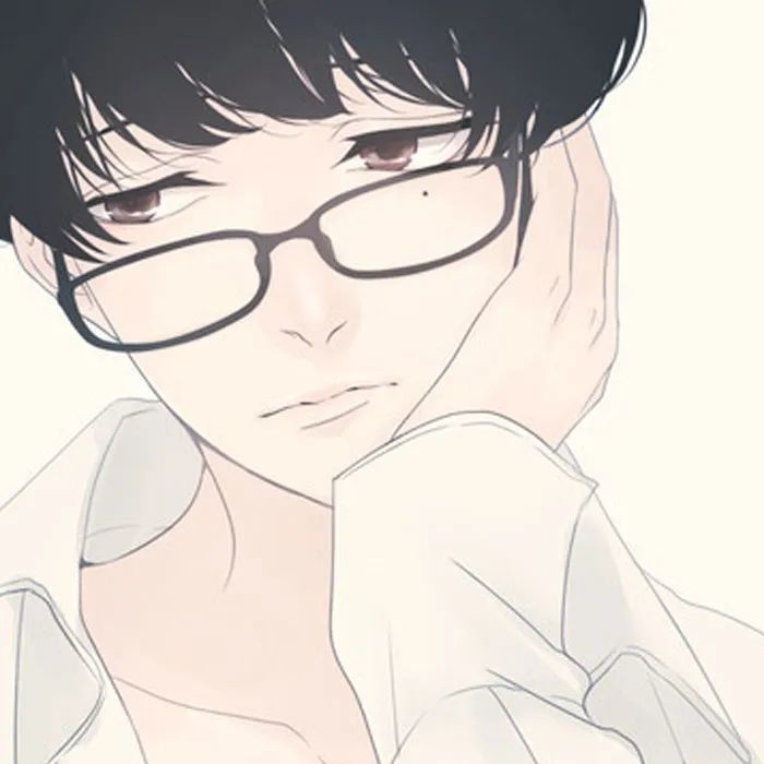 眼鏡動(dòng)漫男的多維文化解讀